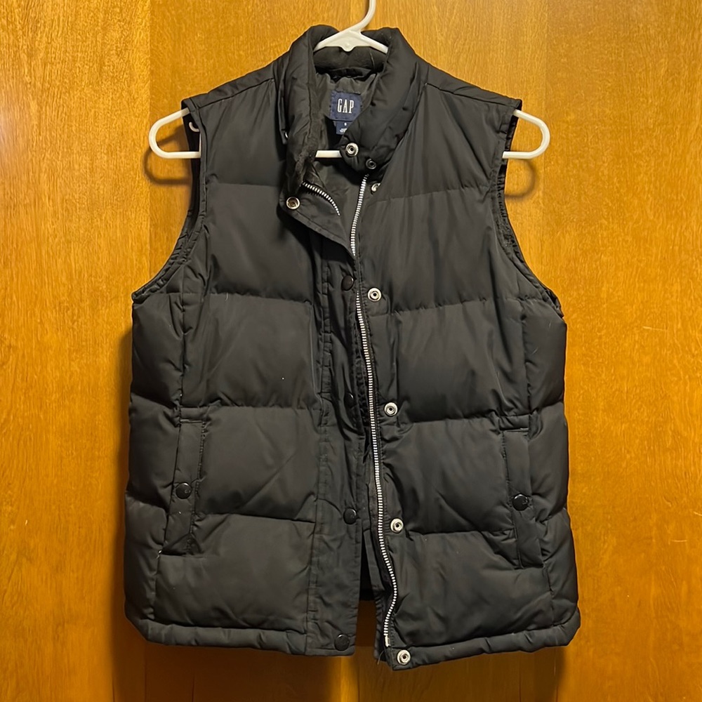 GAP Puffer Vest